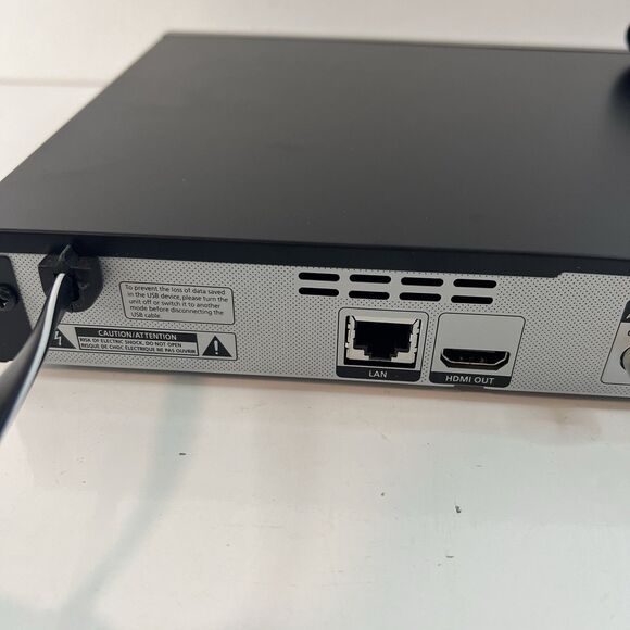 Samsung BD-EM57C Blu-Ray Player Tested And Working With Remote READ - Picture 10 of 11